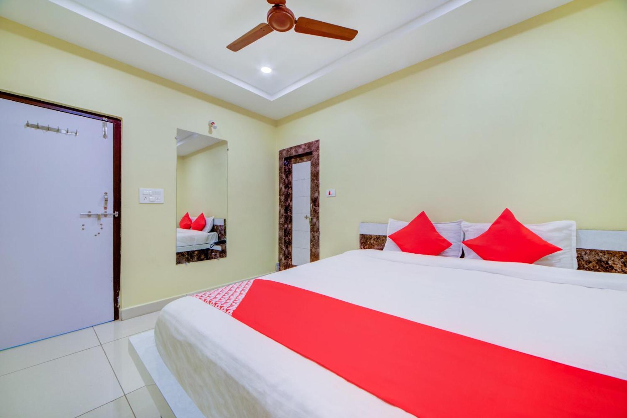 Hotel O Ksl Guest House Karimnagar Zewnętrze zdjęcie