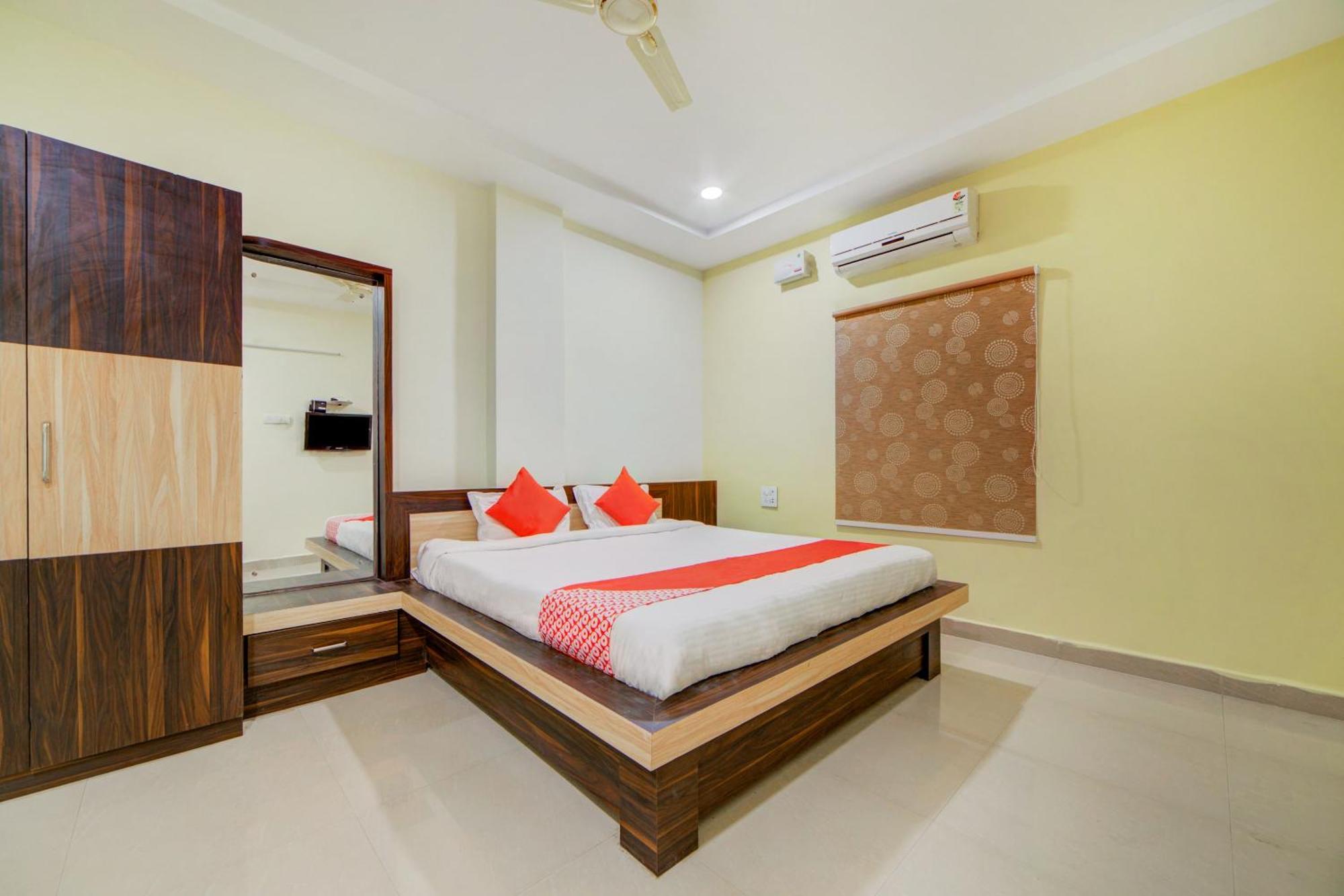 Hotel O Ksl Guest House Karimnagar Zewnętrze zdjęcie